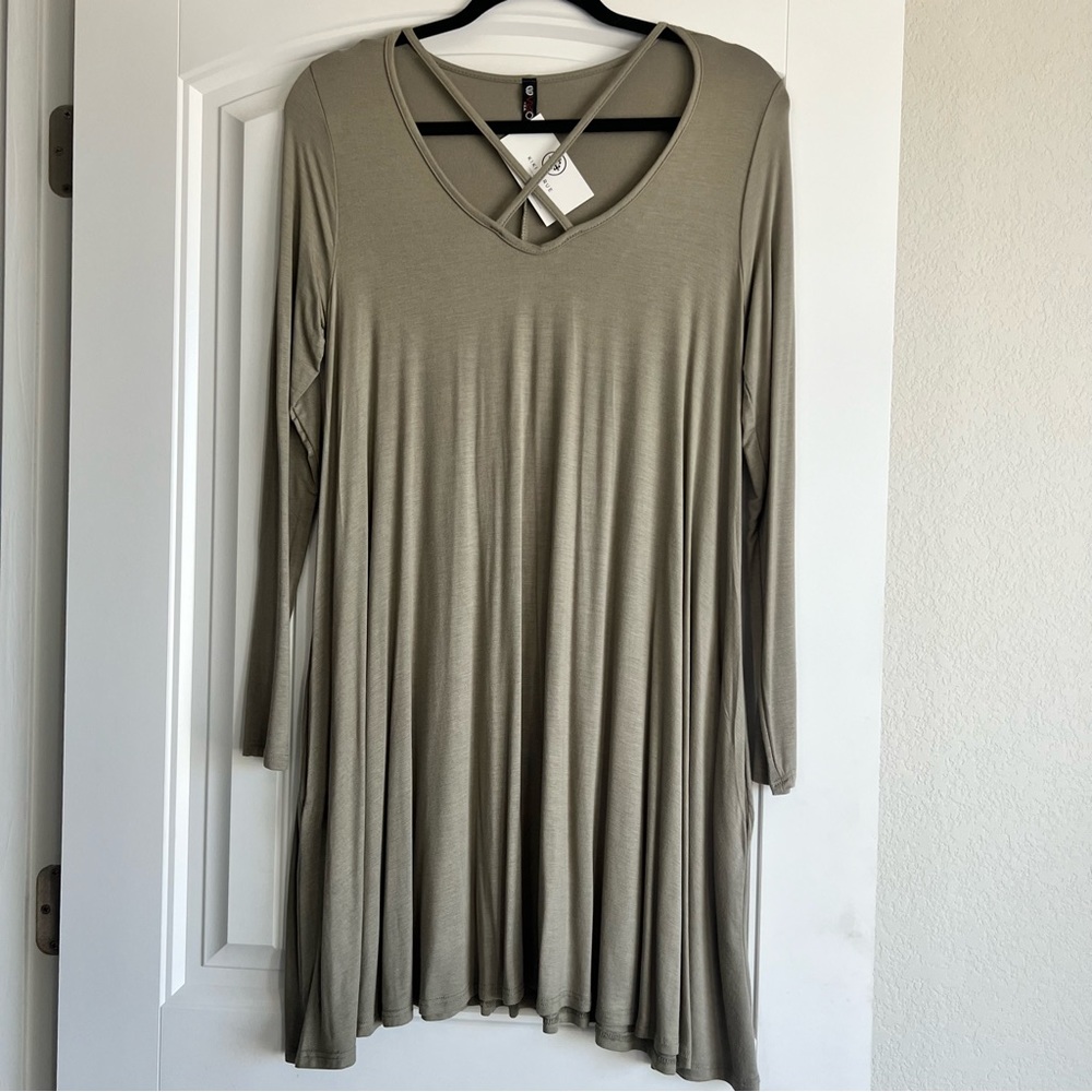 NWT Olive Green VISION Dress Small